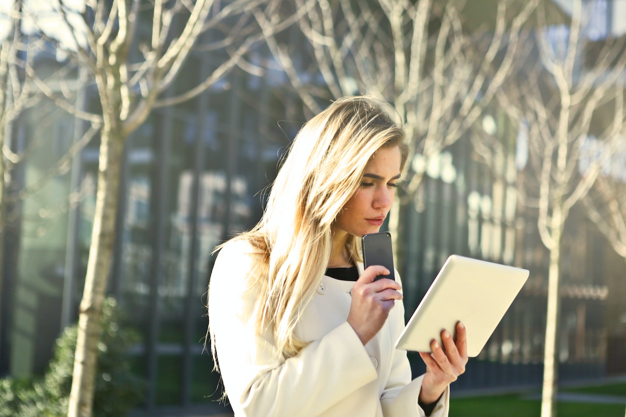 Student on tablet